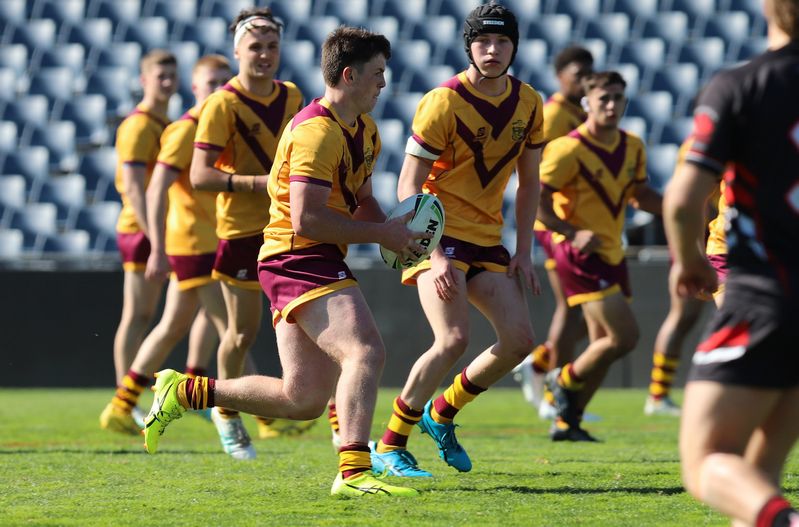 SBC ENDEAVOUR vs HOLY CROSS