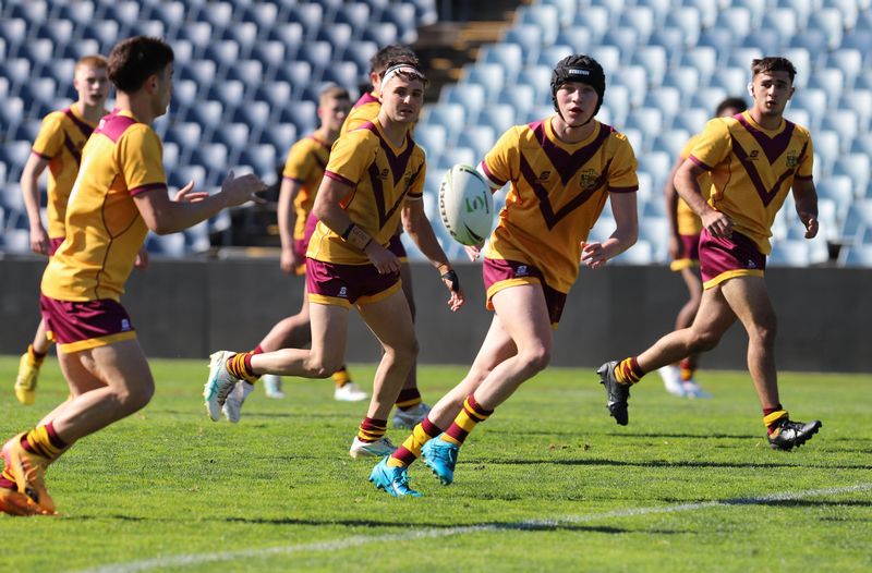 SBC ENDEAVOUR vs HOLY CROSS