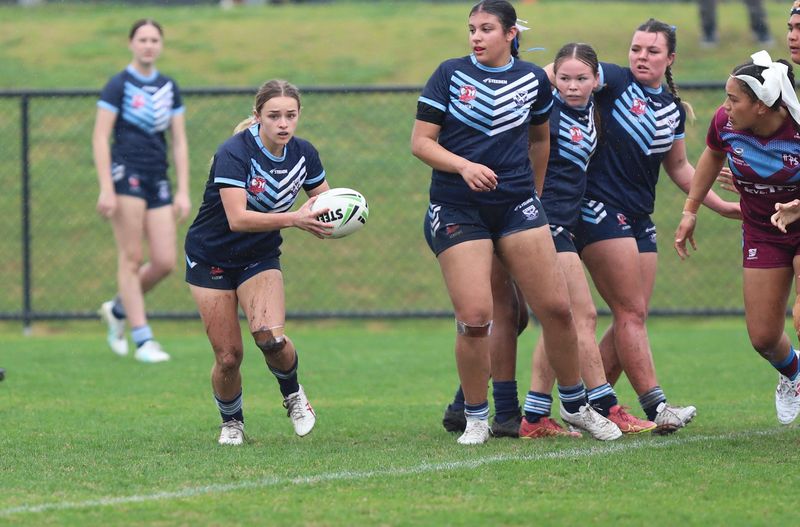Schoolgirl Cup MATRAVILLE vs HILLS
