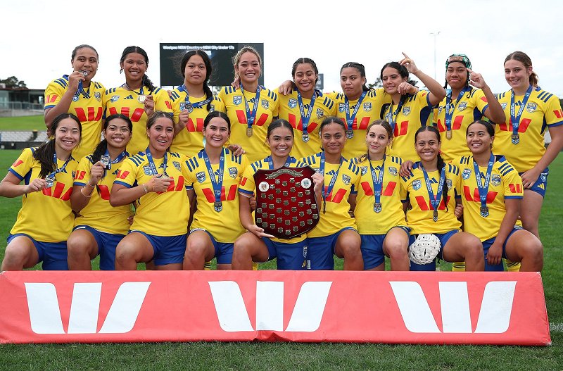 Westpac U17s City Girls after defeating Country this year (Photo : NSWRL)