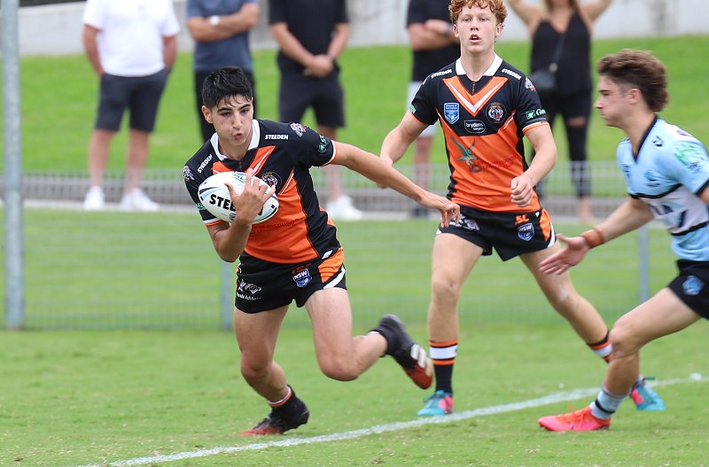Balmain Tigers in action in Rnd 4 at Shark Park in 2021 (Photo : Steve Montgomery)